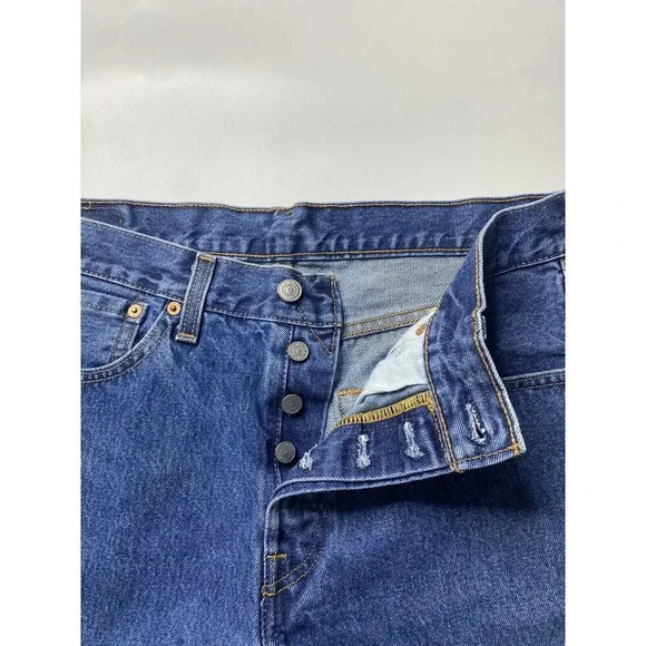 Levi’s Shorts Women’s 33 Cut Off Jean Denim Button Fly Medium Wash - Picture 7 of 7
